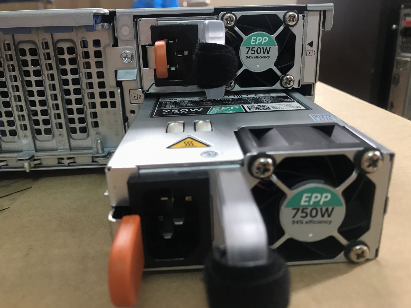 Nguon-Dell-750W-Server-Dell-R540