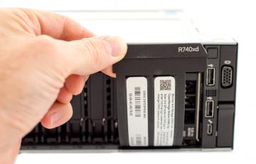 Tìm kiếm giá server Dell R740xd